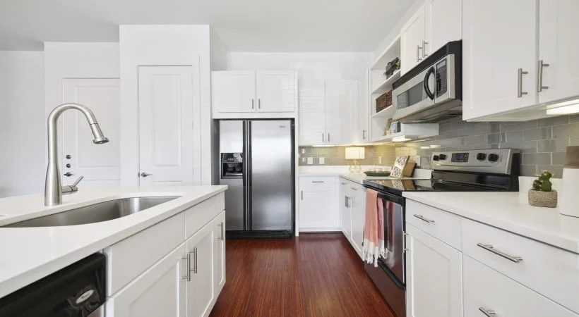 dallas west village apartments