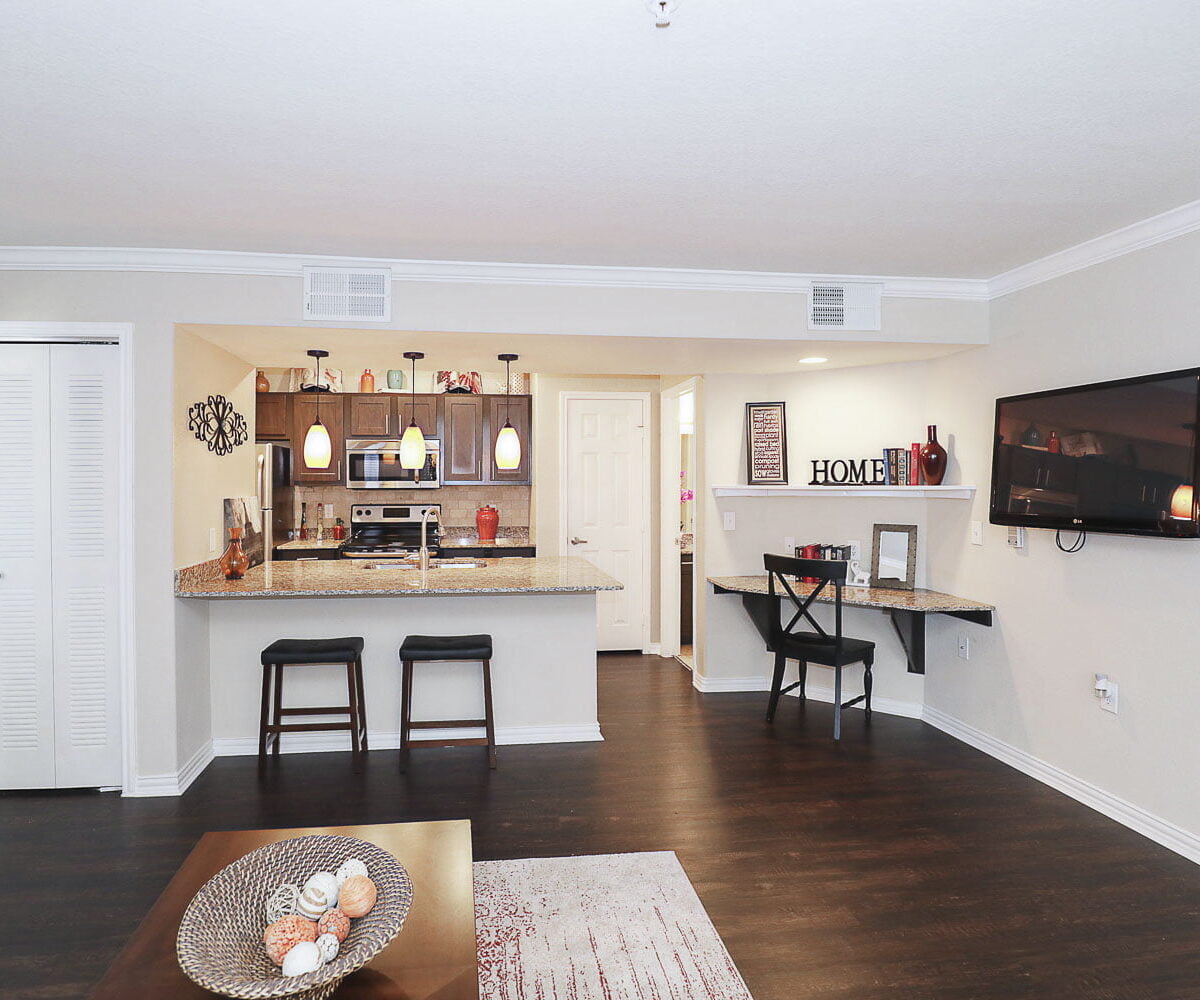 lewisville apartment locator