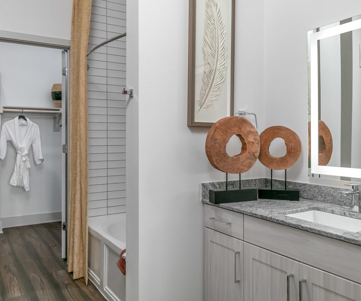 dallas apartment locator