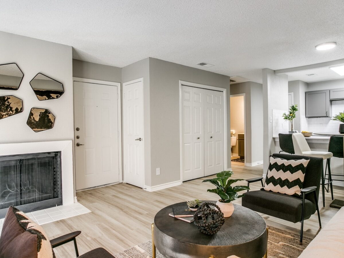 apartments in carrollton